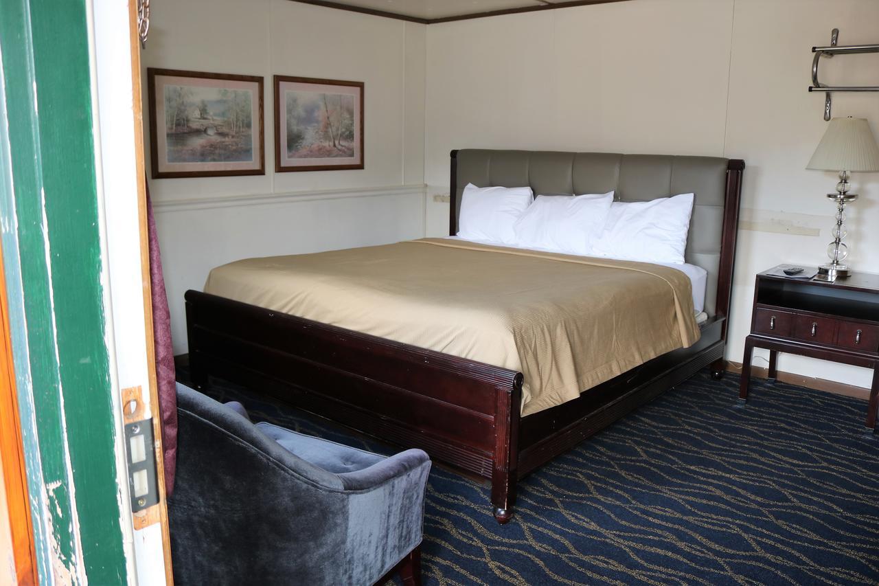 Rodeway Inn Harlan Exteriér fotografie